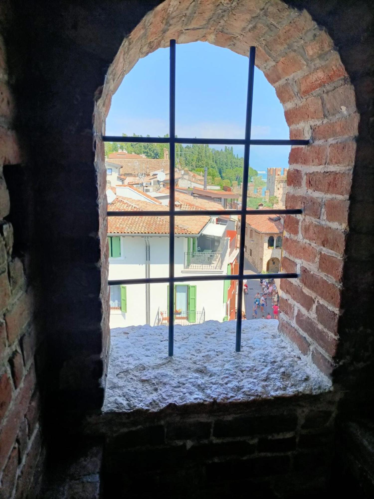 Castello Mavino Lejlighed Sirmione Eksteriør billede